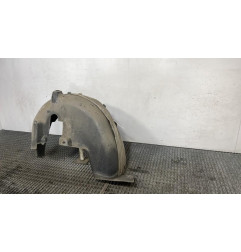 Pare boue arriere droit PEUGEOT 208 1