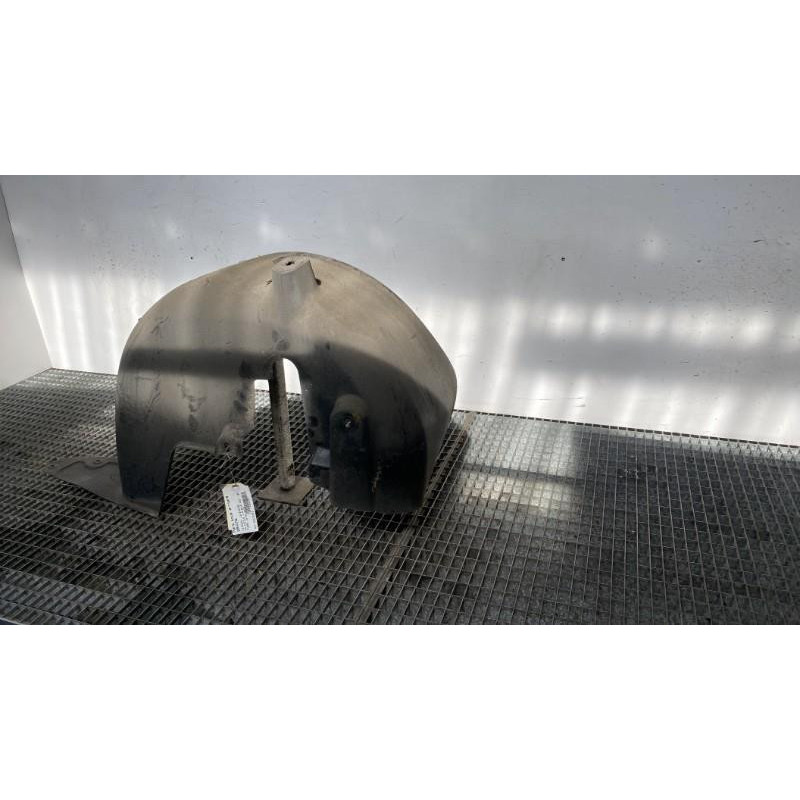 Pare boue arriere gauche CITROEN C4 CACTUS Photo n°4