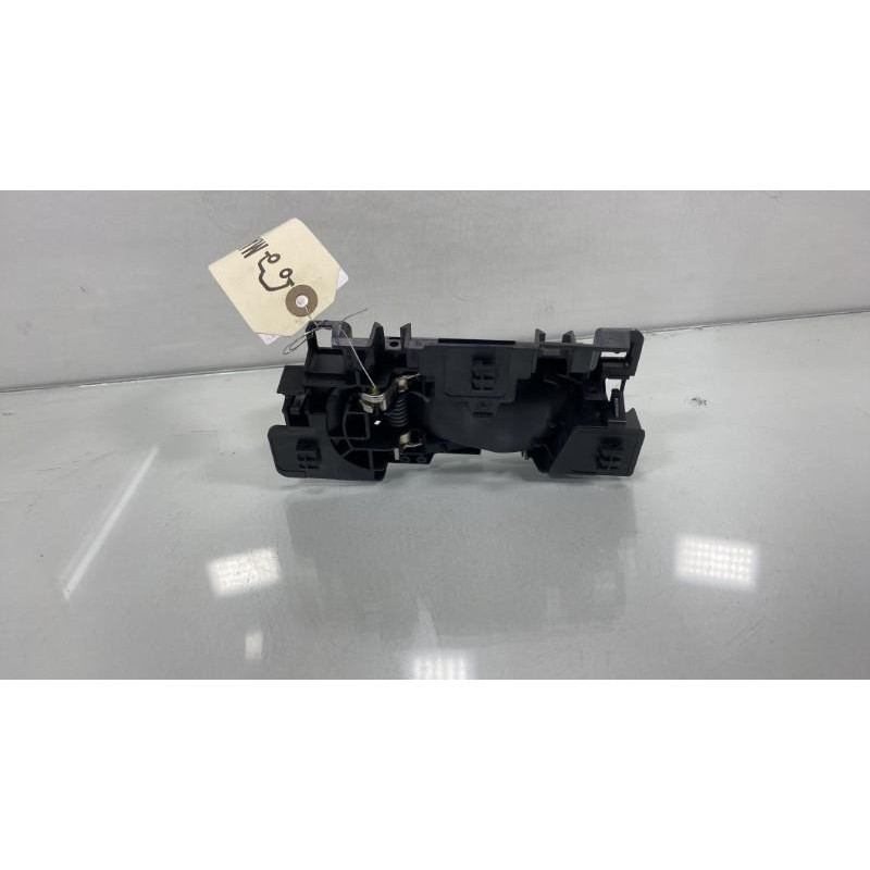 Poignee interieur avant droit CITROEN C4 CACTUS Photo n°3