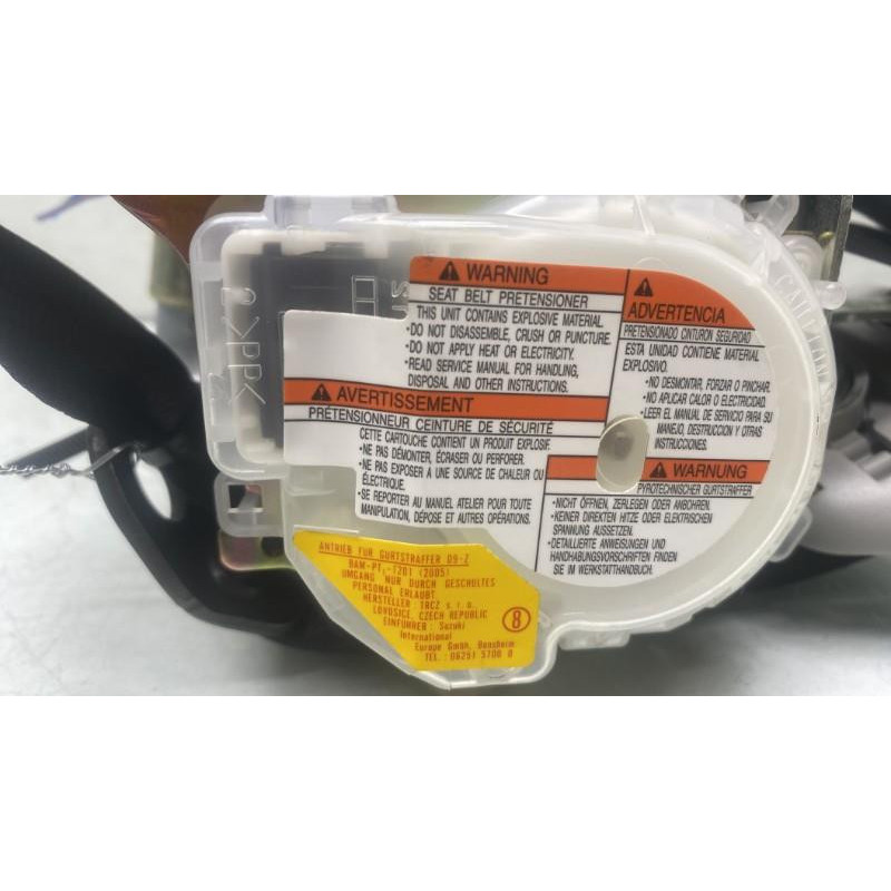Pretensionneur de ceinture avant droit SUZUKI SWIFT 3 Photo n°2