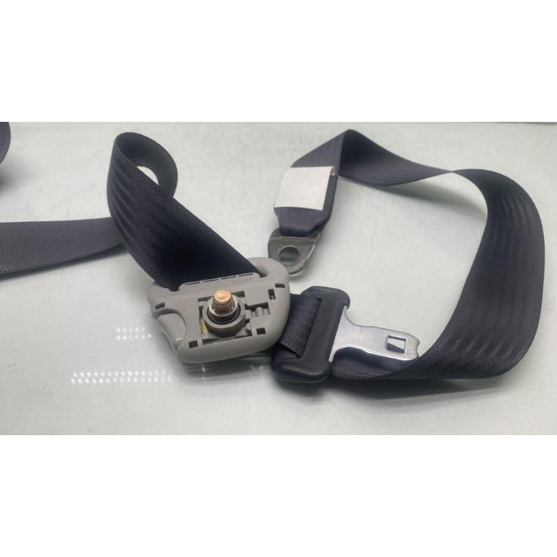 Pretensionneur de ceinture avant droit SUZUKI SWIFT 3 Photo n°3