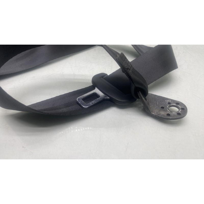 Ceinture arriere droit VOLKSWAGEN POLO 5 Photo n°1