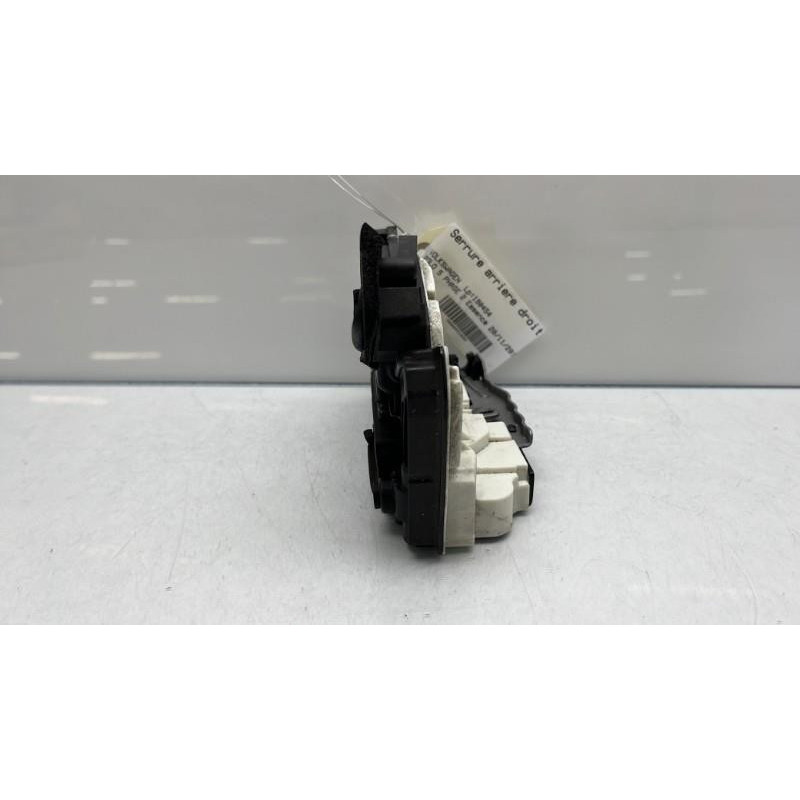 Serrure arriere droit VOLKSWAGEN POLO 5 Photo n°1