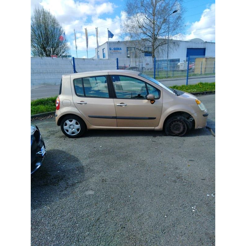 Fermeture de capot RENAULT MODUS Photo n°9