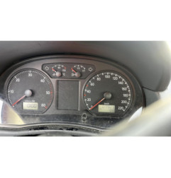 Compresseur clim VOLKSWAGEN POLO 4