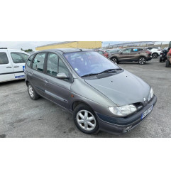 Pare choc arriere RENAULT SCENIC 1