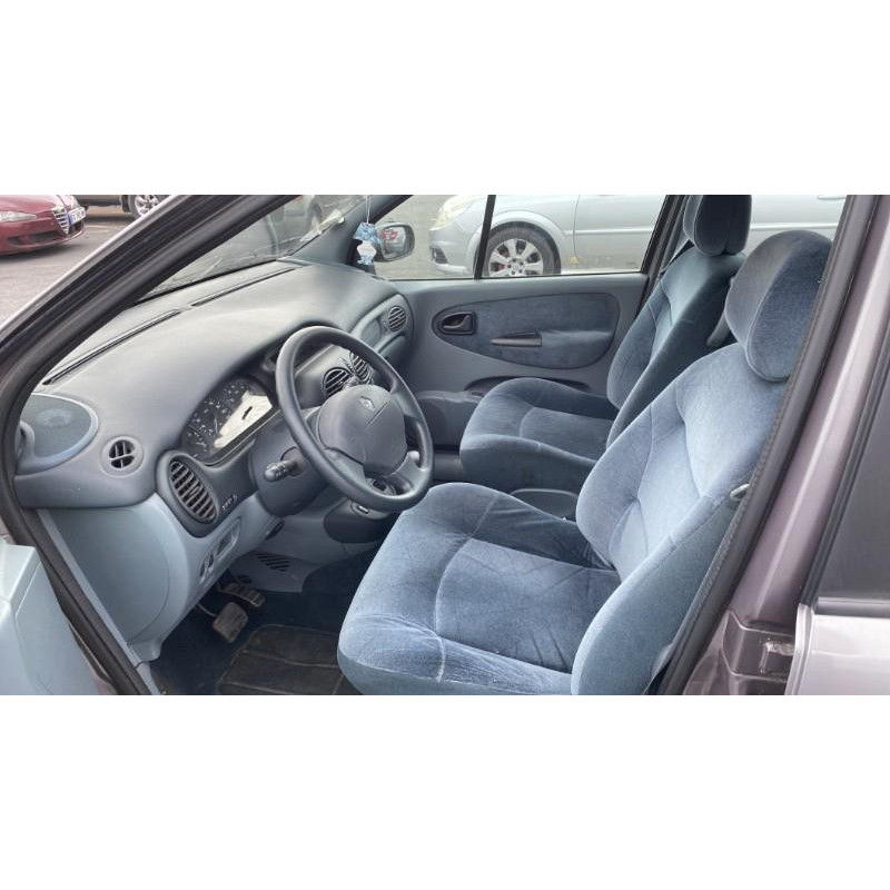 Serrure avant gauche RENAULT SCENIC 1 Photo n°15