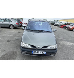 Serrure avant gauche RENAULT SCENIC 1