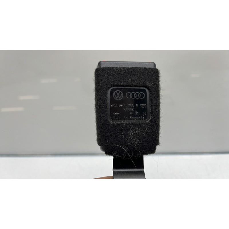 Attache ceinture avant droit AUDI A1 1 Photo n°3