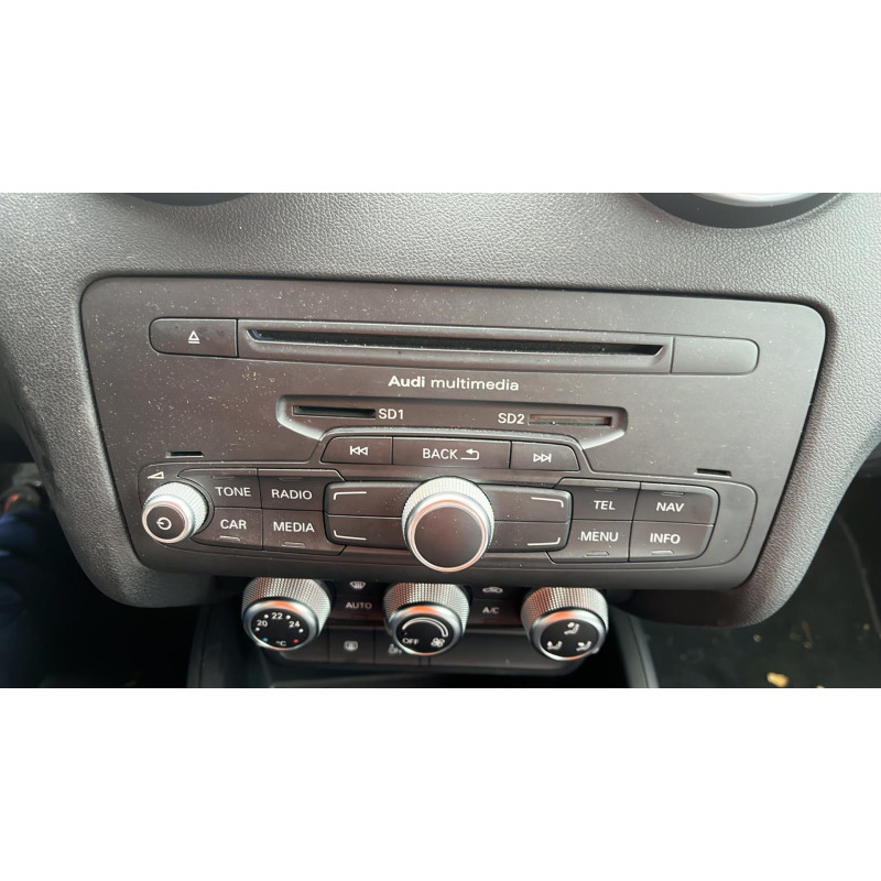 Attache ceinture avant droit AUDI A1 1 Photo n°15