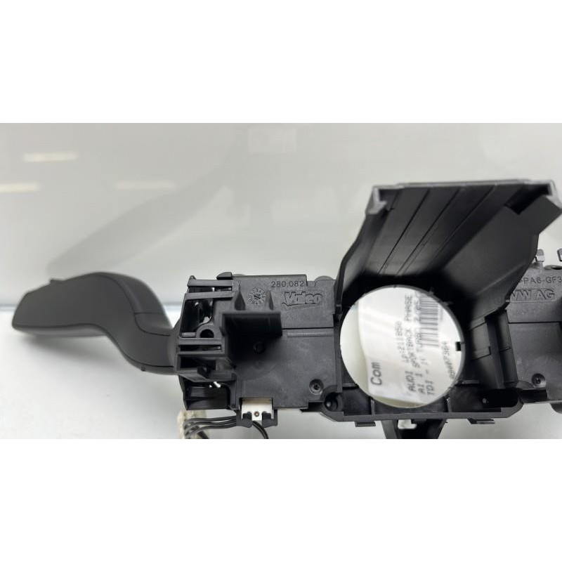 Support commodo (commutateur) AUDI A1 1 Photo n°2