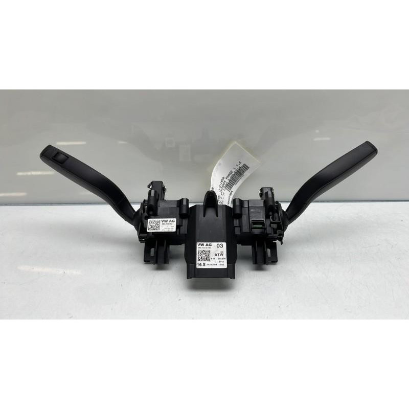 Support commodo (commutateur) AUDI A1 1 Photo n°4