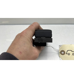 Interrupteur de leve vitre avant gauche AUDI A1 1