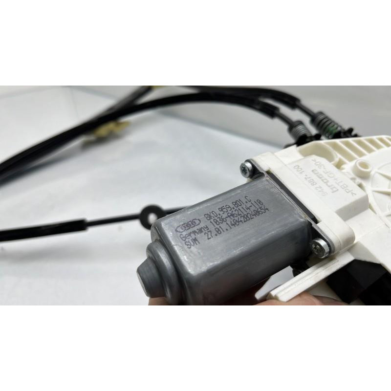 Leve vitre electrique avant gauche AUDI A1 1 Photo n°9