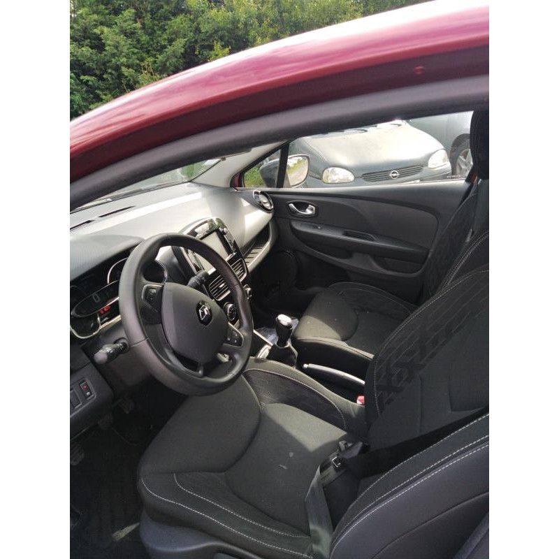 Arret de porte avant droit RENAULT CLIO 4 Photo n°10