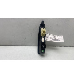 Interrupteur de leve vitre arriere gauche RENAULT CLIO 4