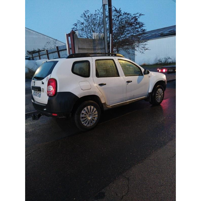 Arret de porte avant droit DACIA DUSTER 1 Photo n°10