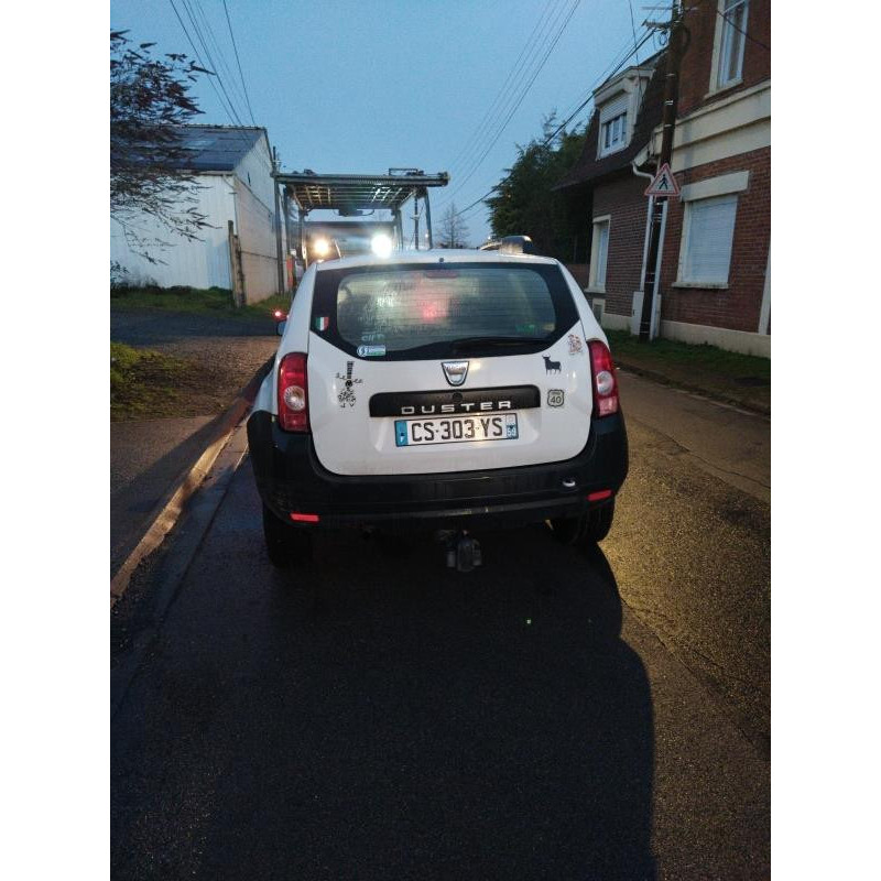 Calculateur moteur DACIA DUSTER 1 Photo n°7