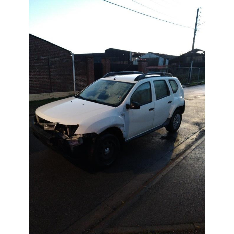 Calculateur moteur DACIA DUSTER 1 Photo n°15