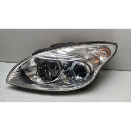 Optique avant principal gauche (feux)(phare) HYUNDAI I 30 1 Photo n°1