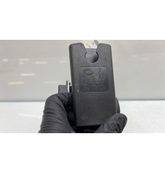 Pretensionneur de ceinture avant droit RENAULT CLIO 4