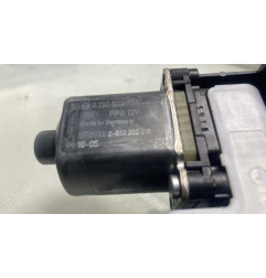Leve vitre electrique arriere droit VOLKSWAGEN TIGUAN 2 Photo n°1
