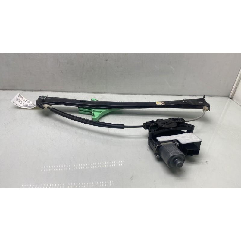 Leve vitre electrique arriere droit VOLKSWAGEN TIGUAN 2 Photo n°5