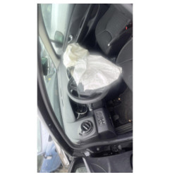 Arret de porte avant droit RENAULT CLIO 4