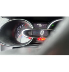 Attache ceinture avant droit RENAULT CLIO 4
