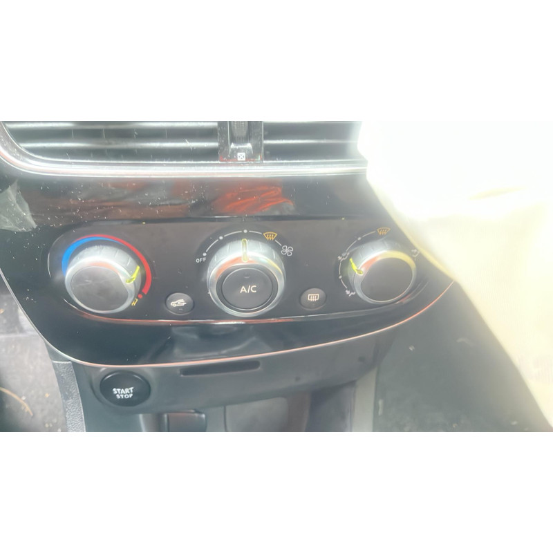 Compteur RENAULT CLIO 4 Photo n°17
