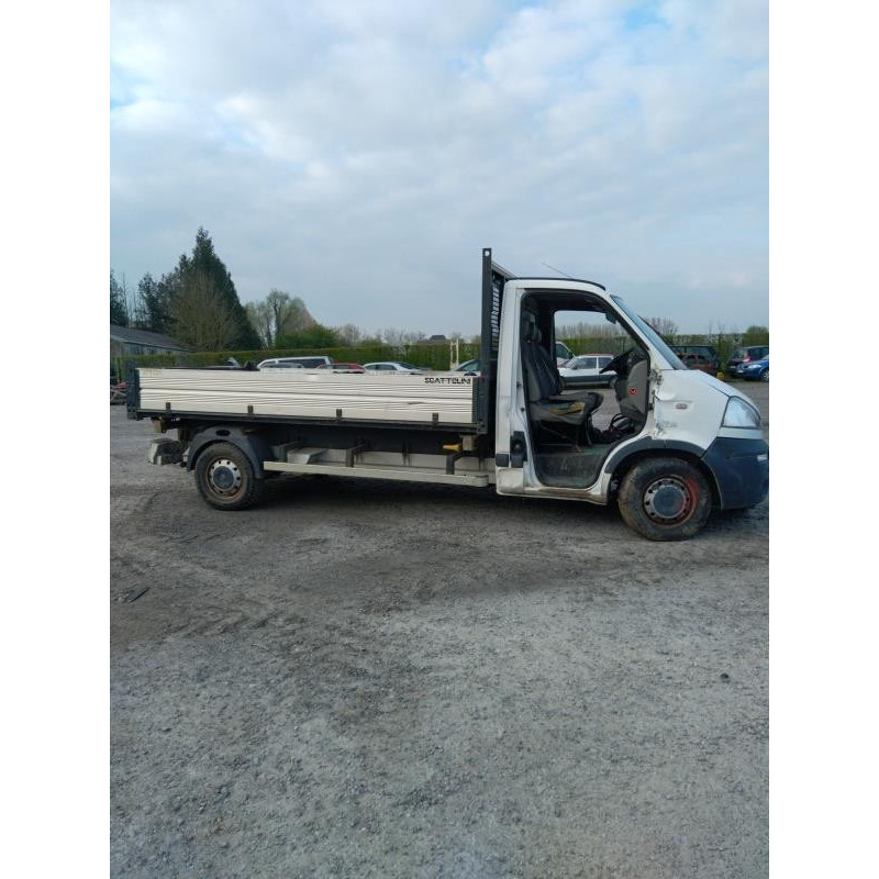 Calandre OPEL MOVANO A Photo n°16