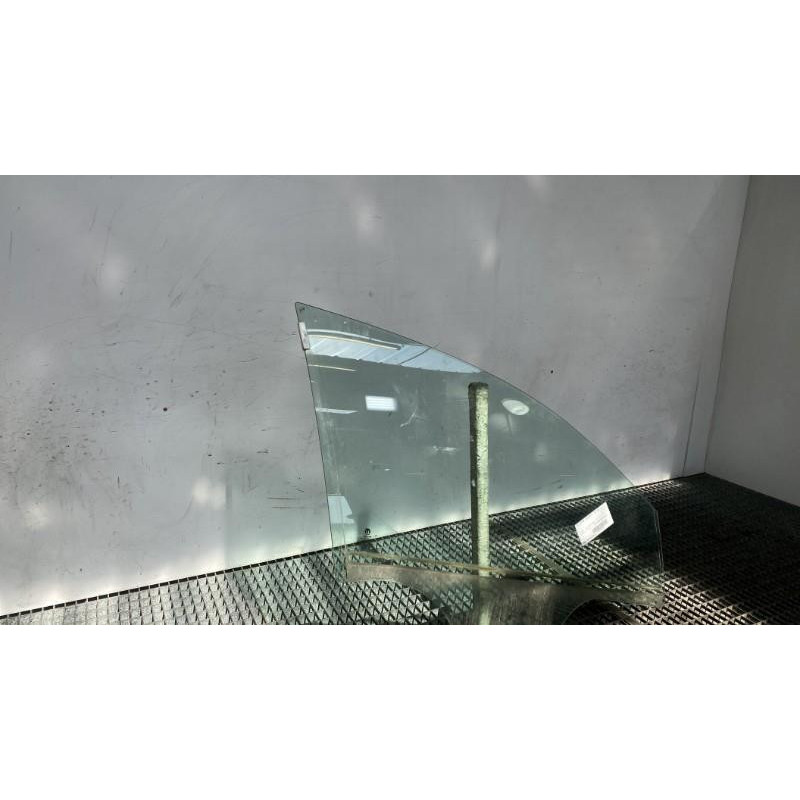 Vitre avant droit FIAT TIPO 2 Photo n°4