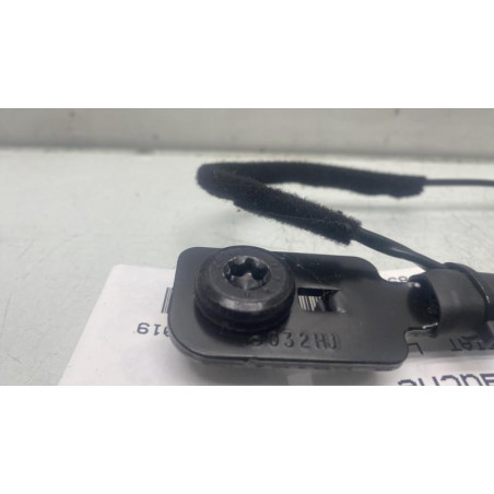 Attache ceinture avant gauche FIAT TIPO 2 Photo n°1