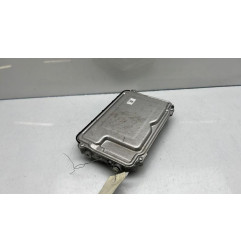 Calculateur moteur PEUGEOT 108