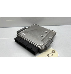 Calculateur moteur RENAULT CLIO 4