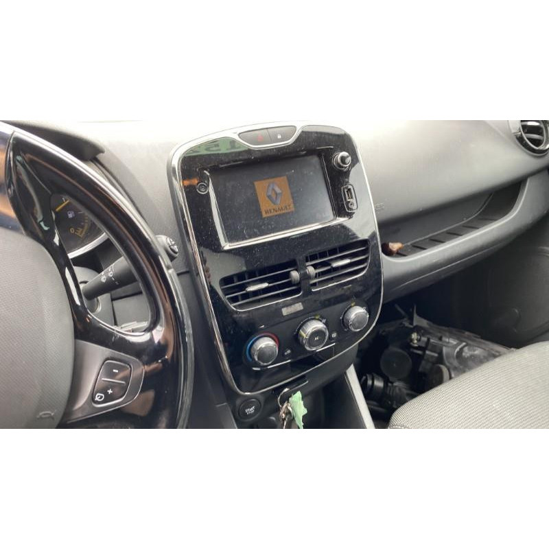 Calculateur moteur RENAULT CLIO 4 Photo n°9