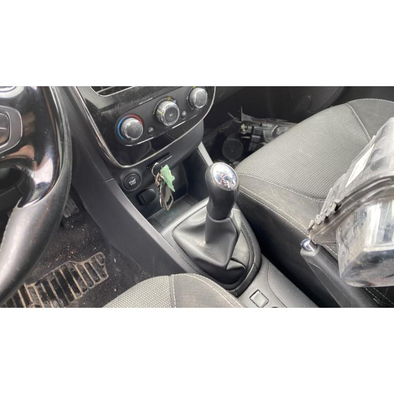 Calculateur moteur RENAULT CLIO 4 Photo n°17