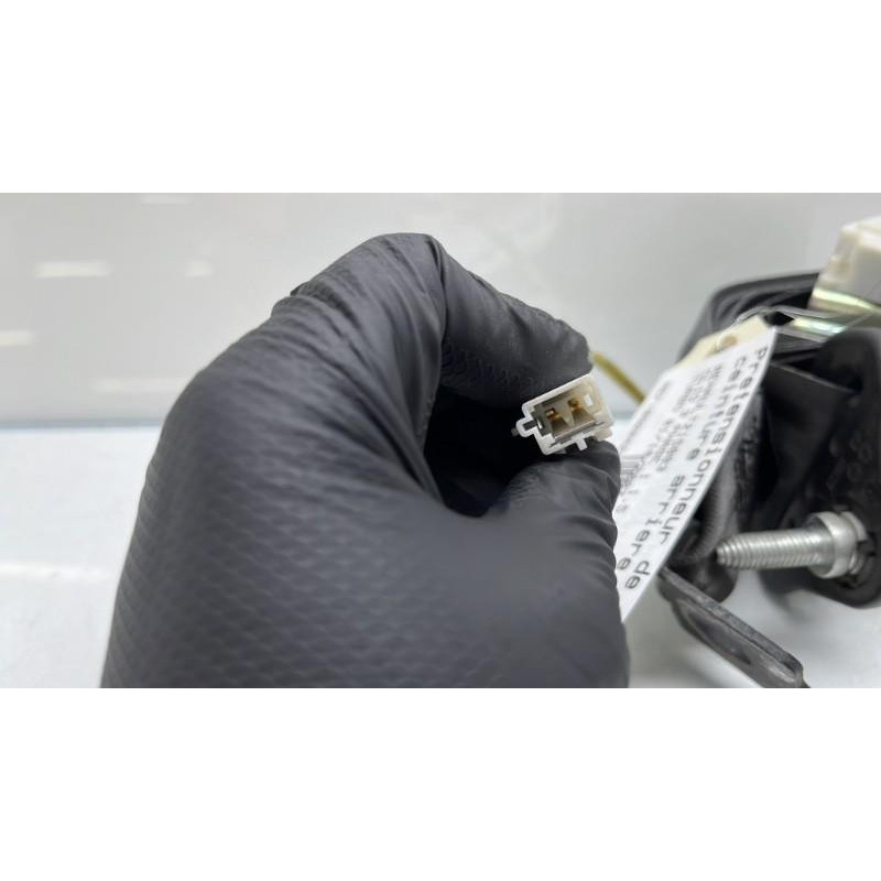 Pretensionneur de ceinture arriere gauche RENAULT CLIO 3 Photo n°4