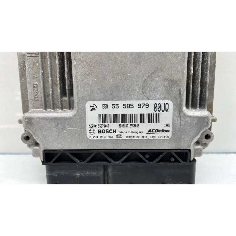 Calculateur moteur OPEL CORSA D Photo n°1