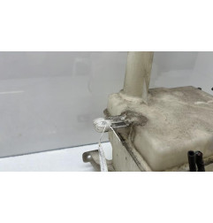 Vase de lave glace KIA CARENS 3
