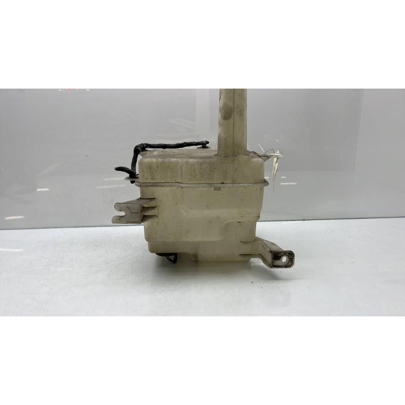 Vase de lave glace KIA CARENS 3 Photo n°5