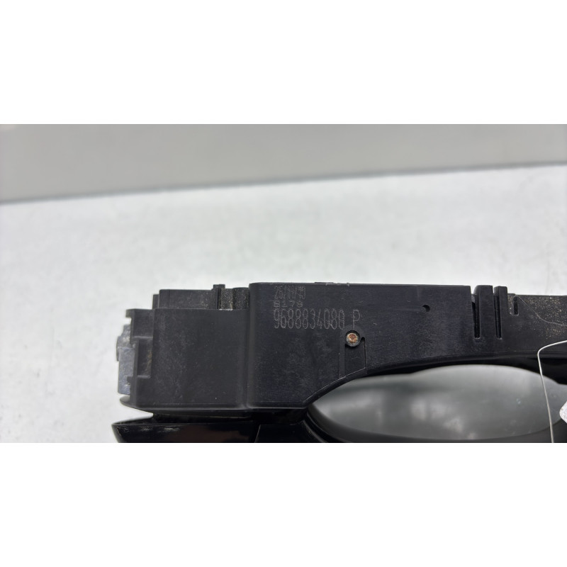 Poignee porte arriere droit PEUGEOT 508 1 Photo n°5