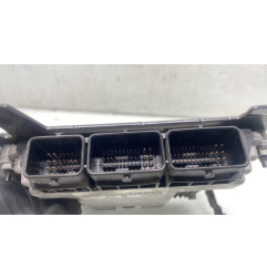 Calculateur moteur RENAULT LAGUNA 3
