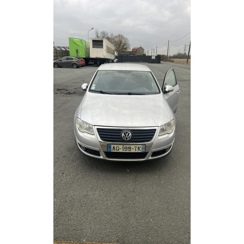 Porte arriere gauche VOLKSWAGEN PASSAT 5 Photo n°16