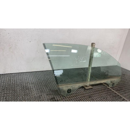 Vitre avant droit BMW SERIE 1 F21