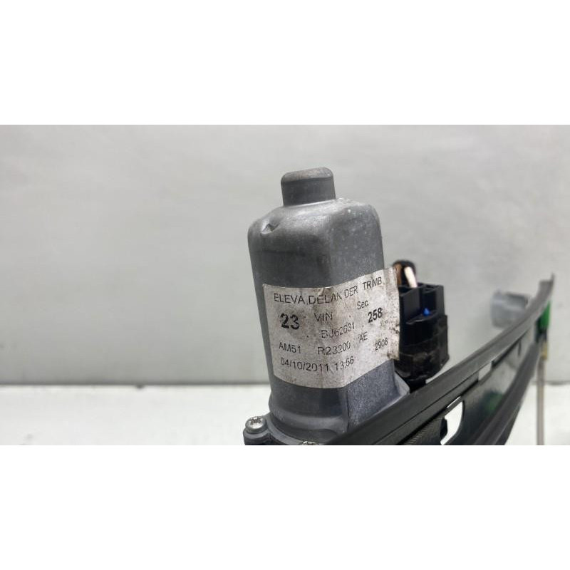 Leve vitre electrique avant droit FORD C-MAX 2 Photo n°14