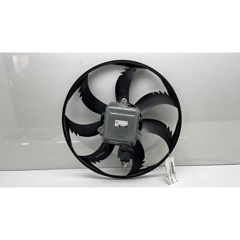 Moto ventilateur radiateur SUZUKI ACROSS Photo n°2