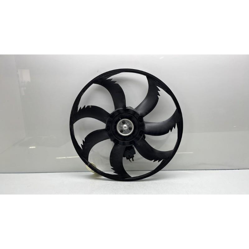 Moto ventilateur radiateur SUZUKI ACROSS Photo n°3