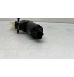 Pompe lave glace avant SUZUKI ACROSS