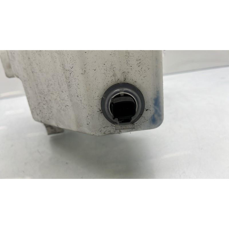 Vase de lave glace SUZUKI ACROSS Photo n°4